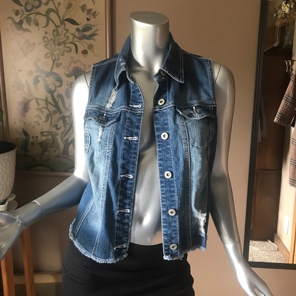 Maurices Women’s Small Denim Vest Jean Jacket Distressed Button Front - Picture 2 of 12